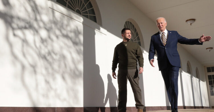 High-Profile Raids Showcase Zelensky’s Corruption Crackdown in Ukraine