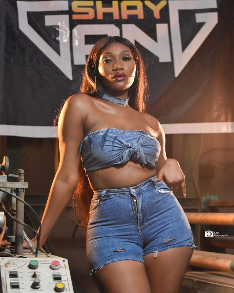 Wendy Shay Pulls Massive Crowd With Third Edition Of ‘Shay Concert’