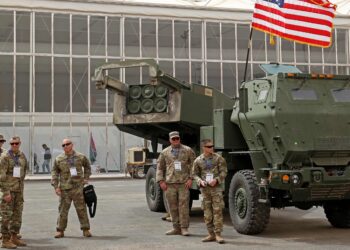 U.S. Sends Longer-Range Weapons – The New York Times