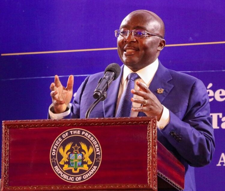 Bawumia Launches GRA’s E-Tax Clearance Certificate