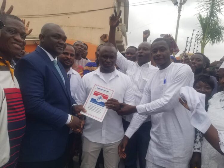 Youth of Ablekuma Central Pay and Pick Forms for Former MP to Contest the NPP Primaries