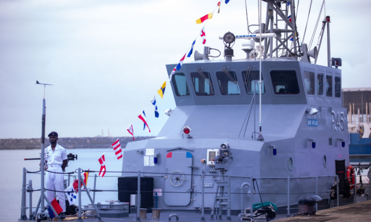 US Government Donates Ships to Ghana Navy to Fight Piracy