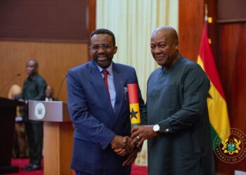 President Mahama Swears in BoG Governor Dr. Johnson Asiamah and 1st Deputy Governor
