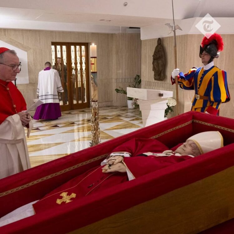 Vatican Releases First Image of Pope Francis in Open Coffin
