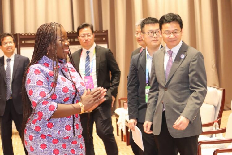 Trade Minister Calls for More Strategic Chinese Investment