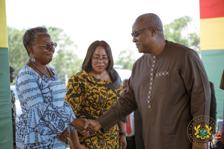 Mahama Lauds Fisheries Minister Over First Ever National Chief Fishermen and Queen Fishmongers Conference