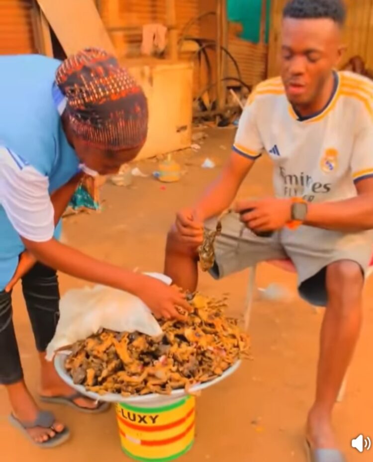 Fried Frog business Booms in Kumbungu