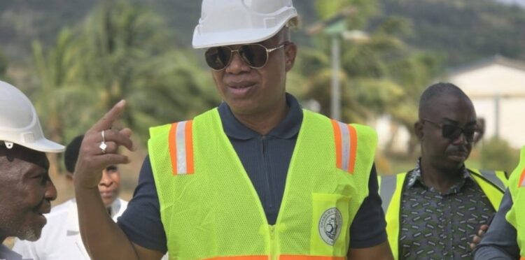 Mahama Lauds GWL MD…We Didn’t Send Him to GWL for Nothing